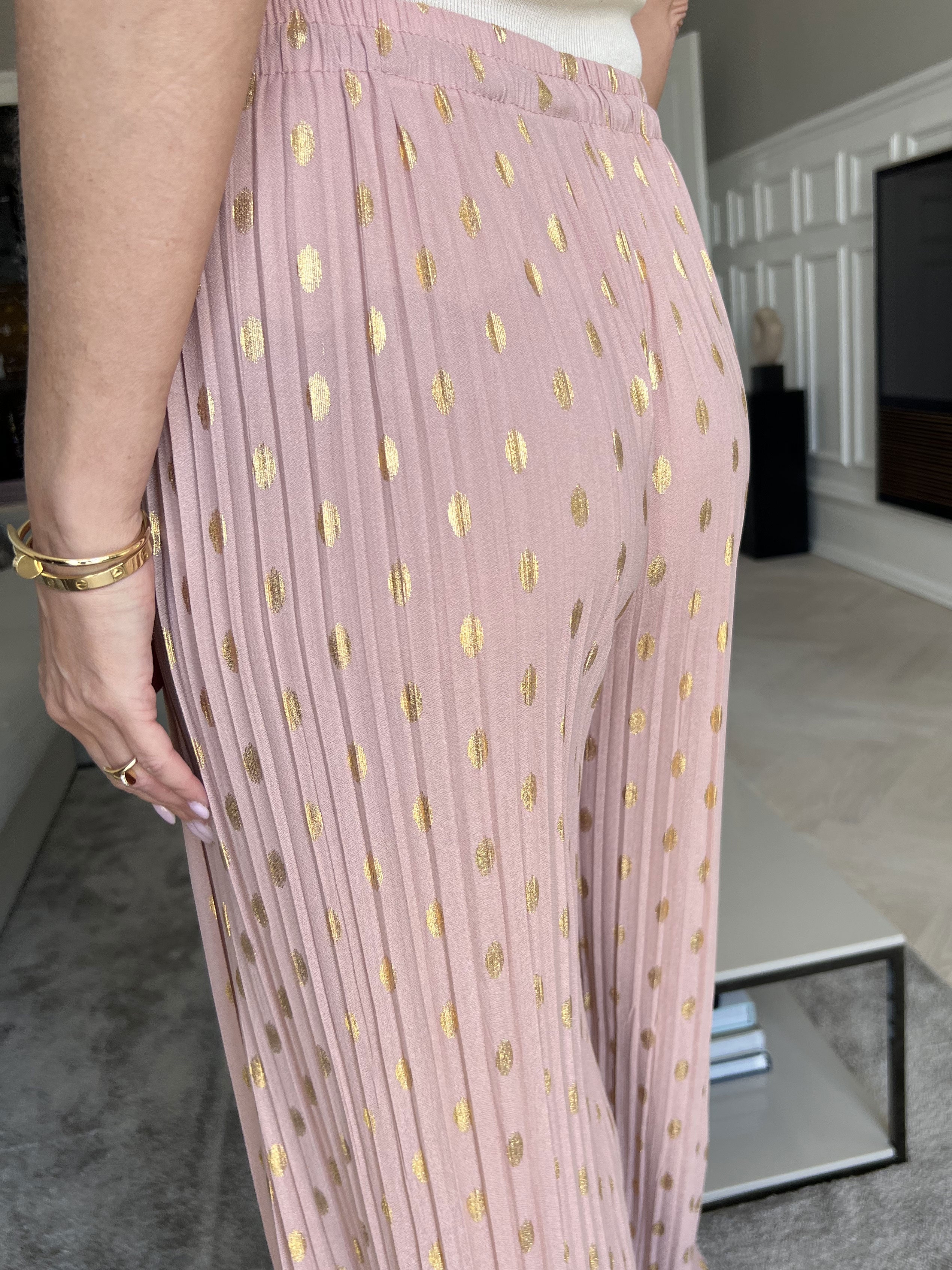 Aleta - Plisserede løse bukser med prikker